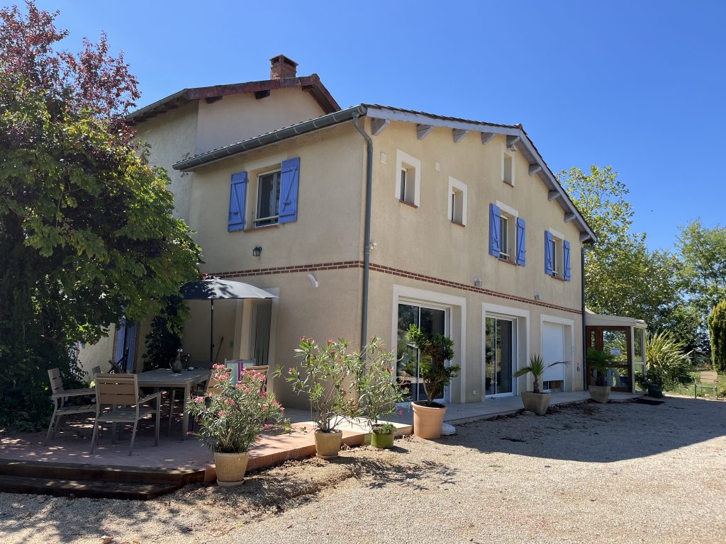 Gite De Groupe 10 Personnes Bastides Albigeoises Tarn 1024x768
